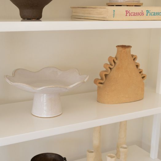 Ceramic Scalloped Footed Bowl