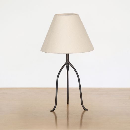 Panoplie Large Iron Tripod Lamp