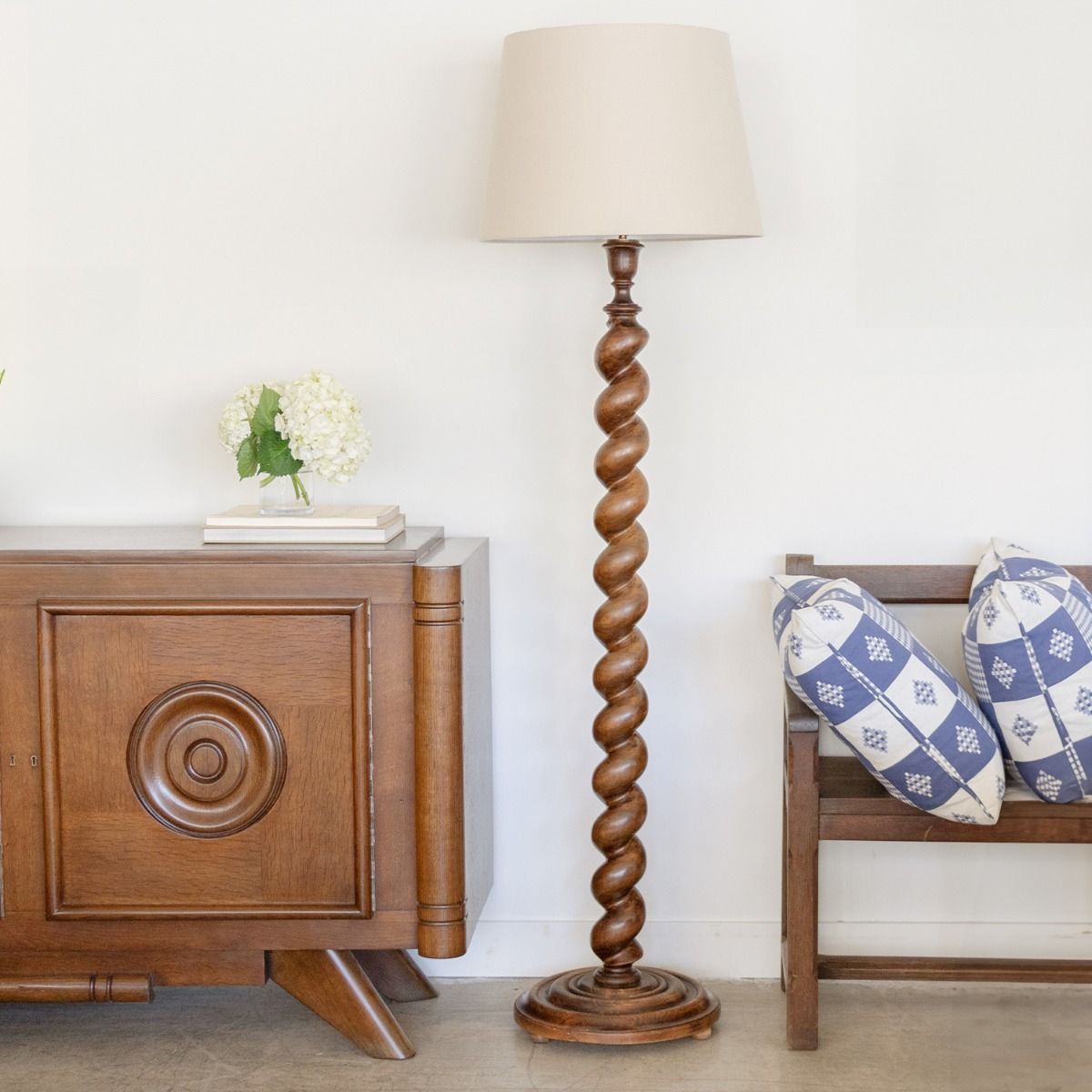 Panoplie - French Twisted Wood Floor Lamp