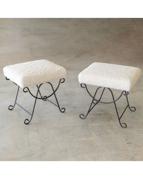 Panoplie Iron Loop Stool, Poodle