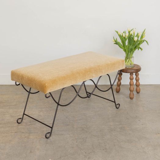Panoplie Iron Double Loop Bench, Camel Mohair