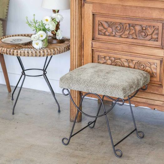 Panoplie Iron Loop Stool, Sage Chenille